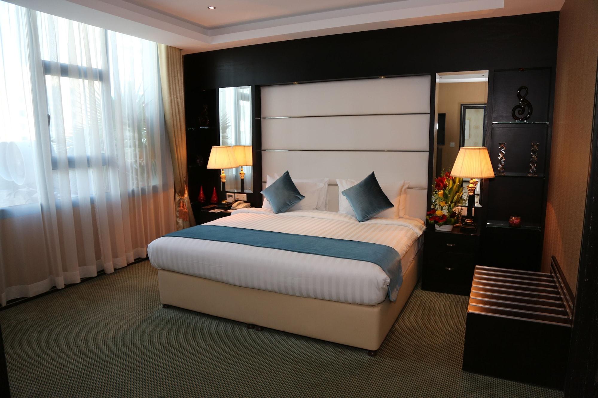 The Olive Hotel, Juffair Манама Екстериор снимка