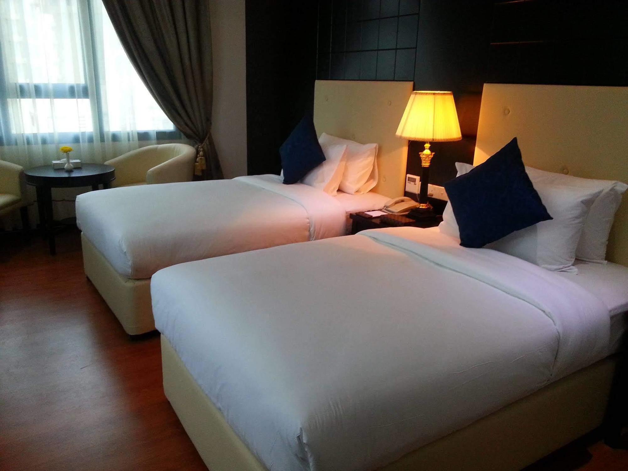 The Olive Hotel, Juffair Манама Екстериор снимка